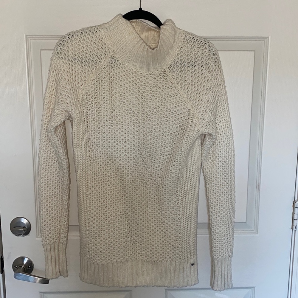 AEO White Mock Turtle Neck Sweater